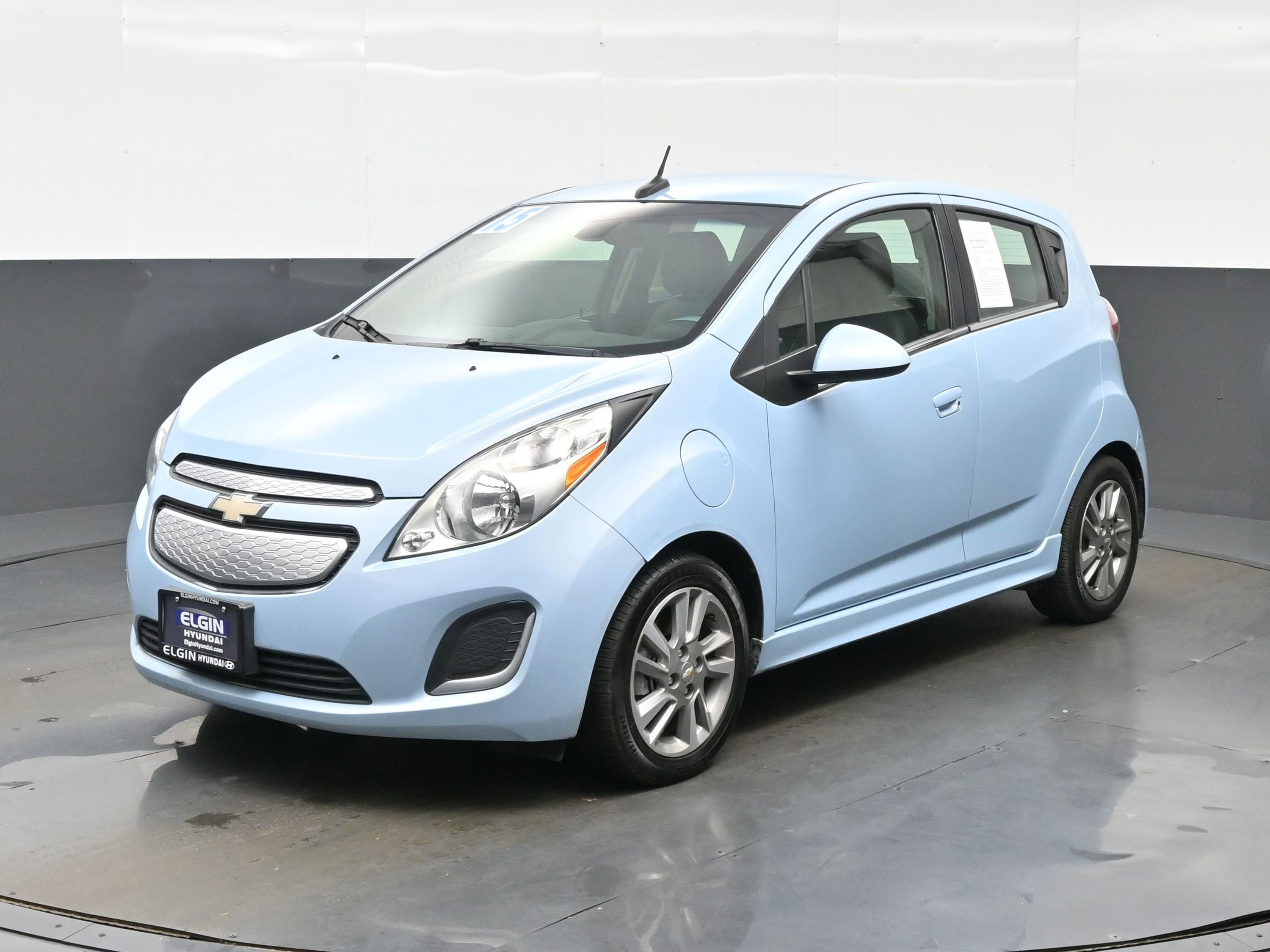 Used 2015 Chevrolet Spark LT FWD image 2