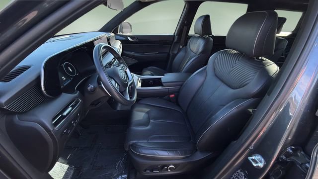 Used 2024 Hyundai Palisade Calligraphy image 18