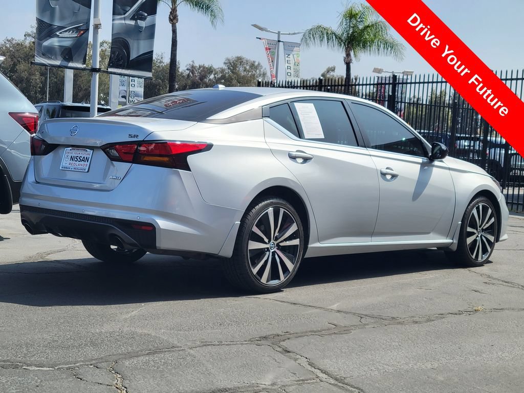 Used 2022 Nissan Altima 2.5 SR AWD/4WD image 4