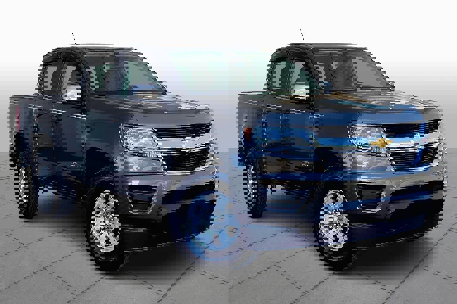 Used 2017 Chevrolet Colorado W/T w/ WT Convenience Package image 3