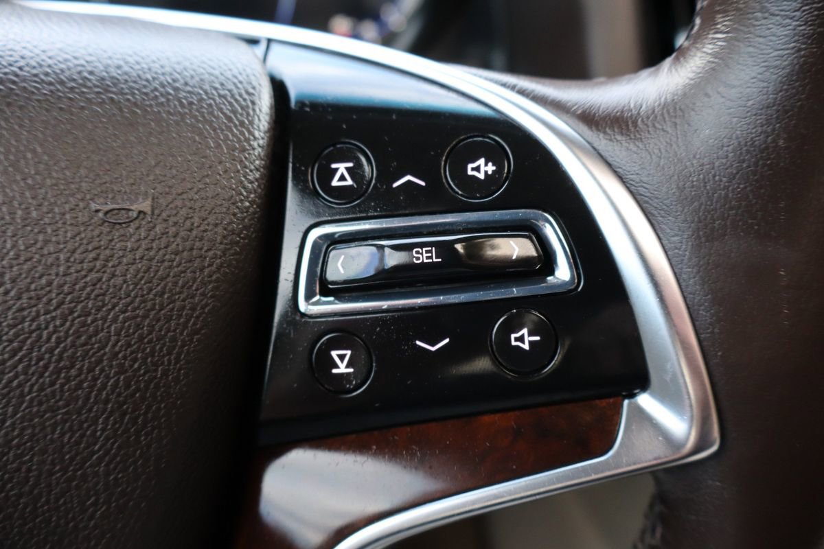 Used 2016 Cadillac Escalade ESV Premium image 33