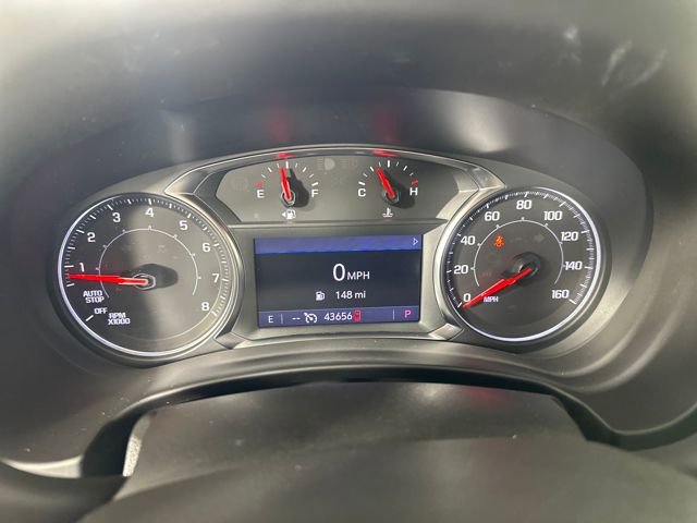 Used 2022 GMC Terrain SLT w/ Elevation Edition image 17