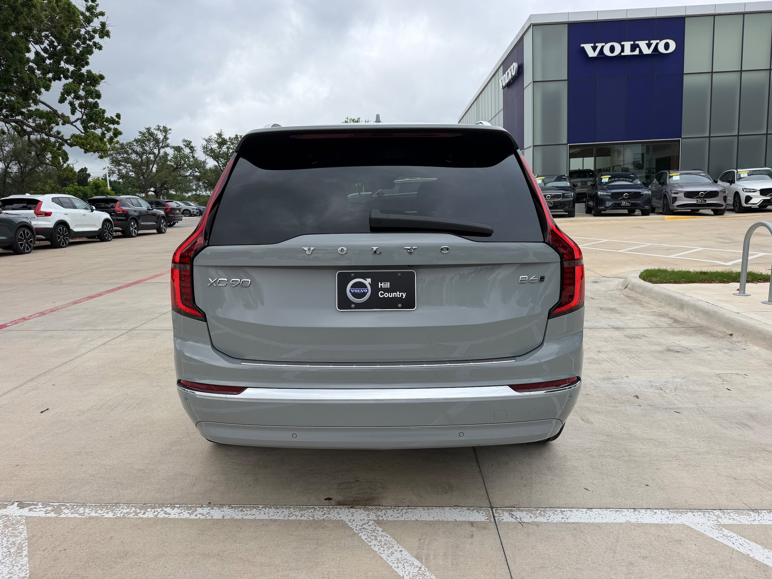 Used 2026 Volvo XC90 B6 Plus w/ Protection Package Premier AWD/4WD image 5