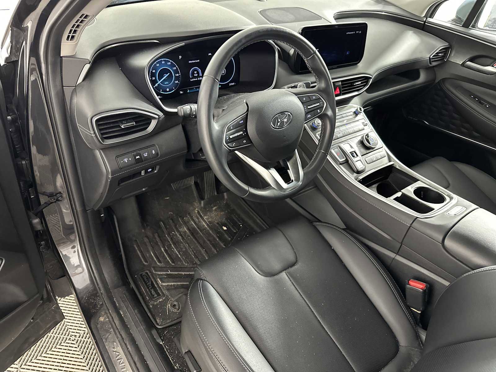 Certified 2023 Hyundai Santa Fe SEL Premium image 10