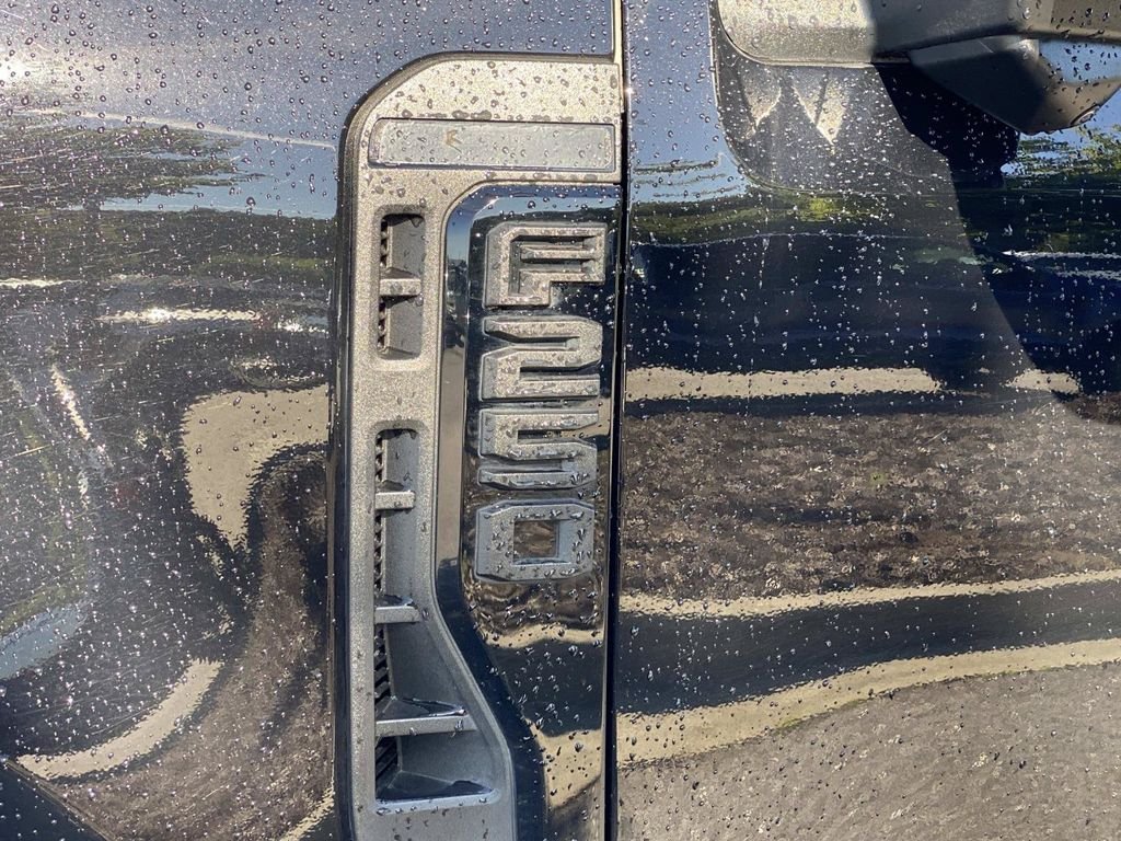 Certified 2023 Ford F250 XL w/ STX Appearance Package AWD/4WD image 11