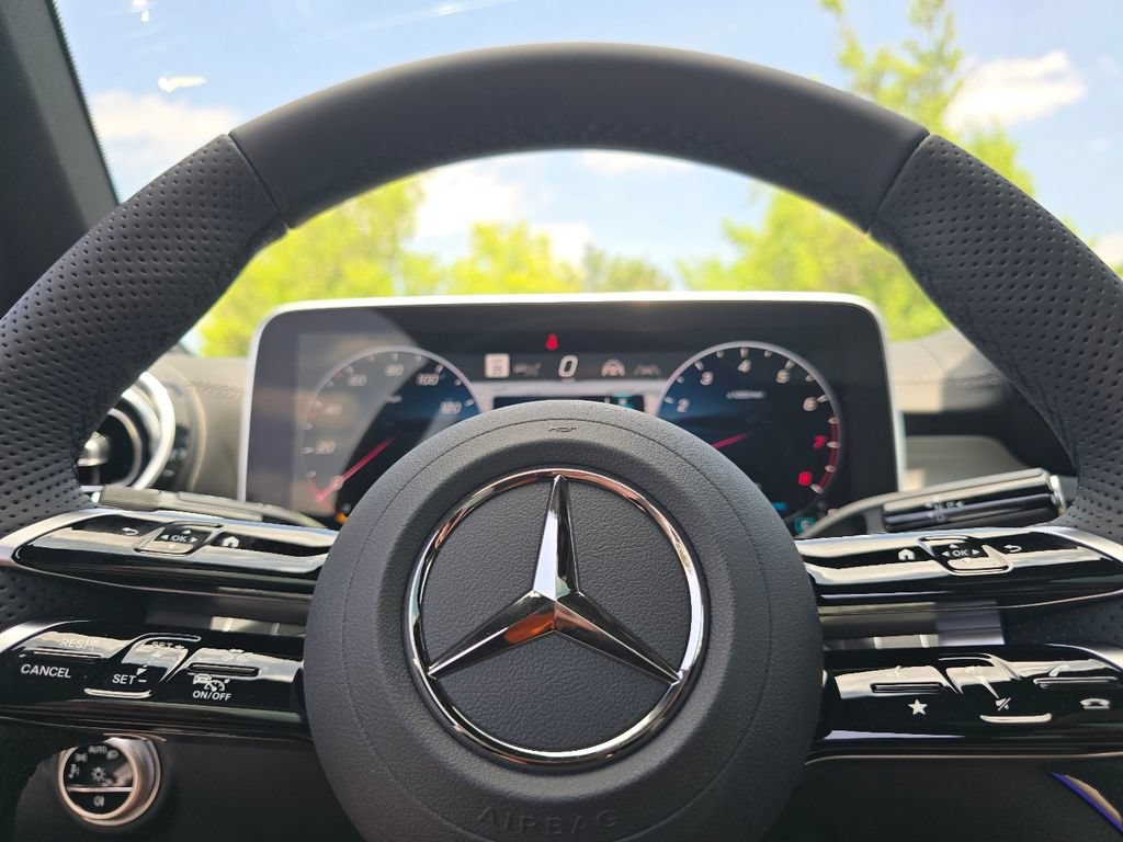 New 2026 Mercedes-Benz CLE 300 4MATIC Coupe image 27