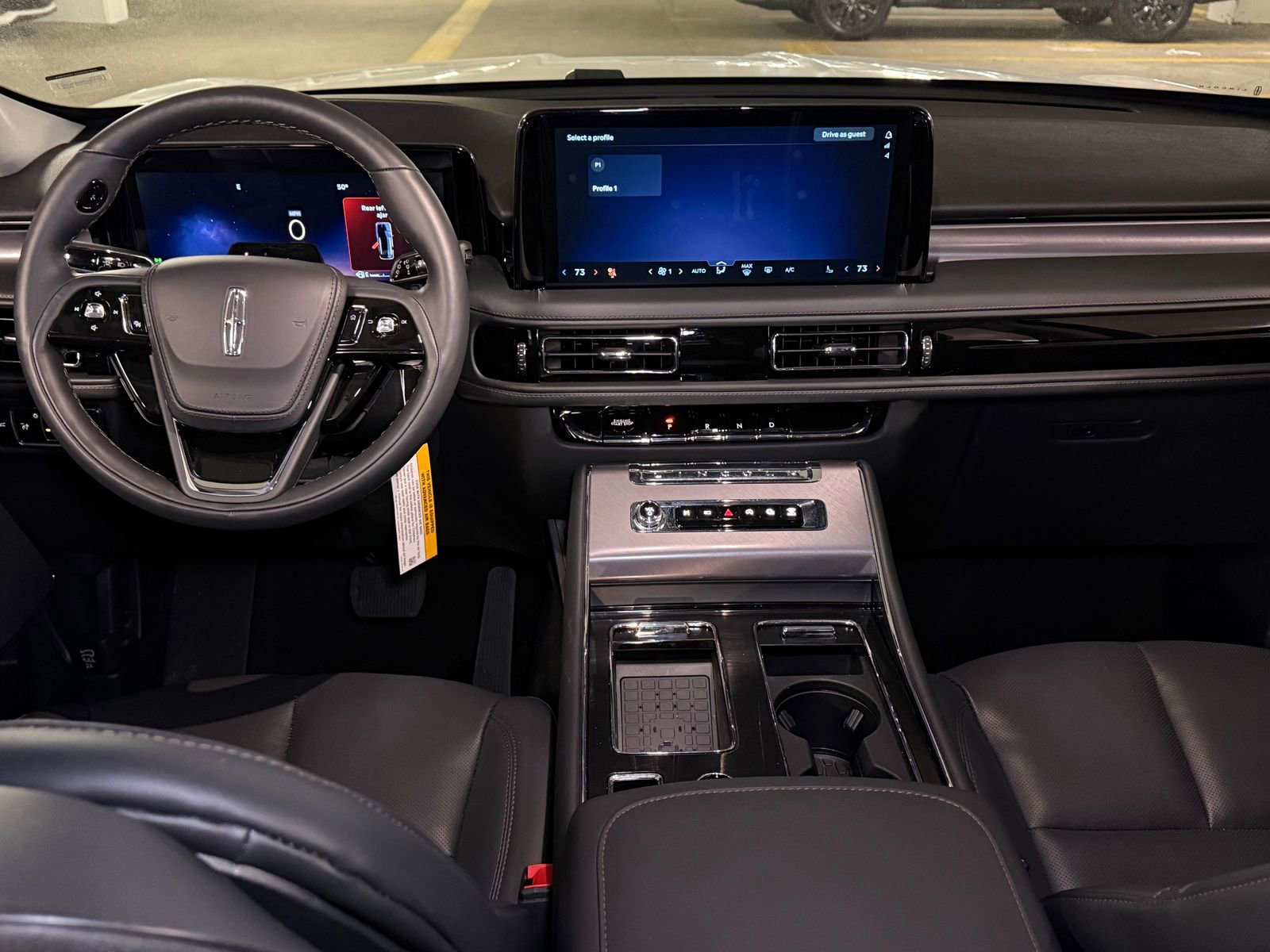 New 2026 Lincoln Aviator AWD image 18