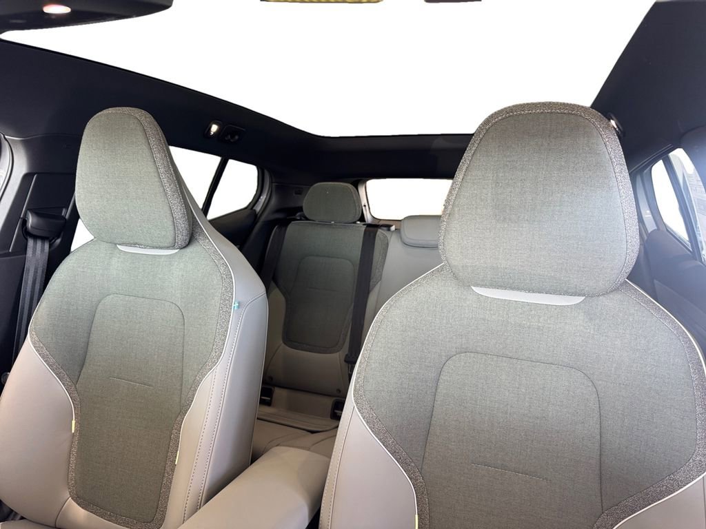 New 2026 Volvo EX30 Cross Country Ultra w/ Protection Package Premier AWD/4WD image 20