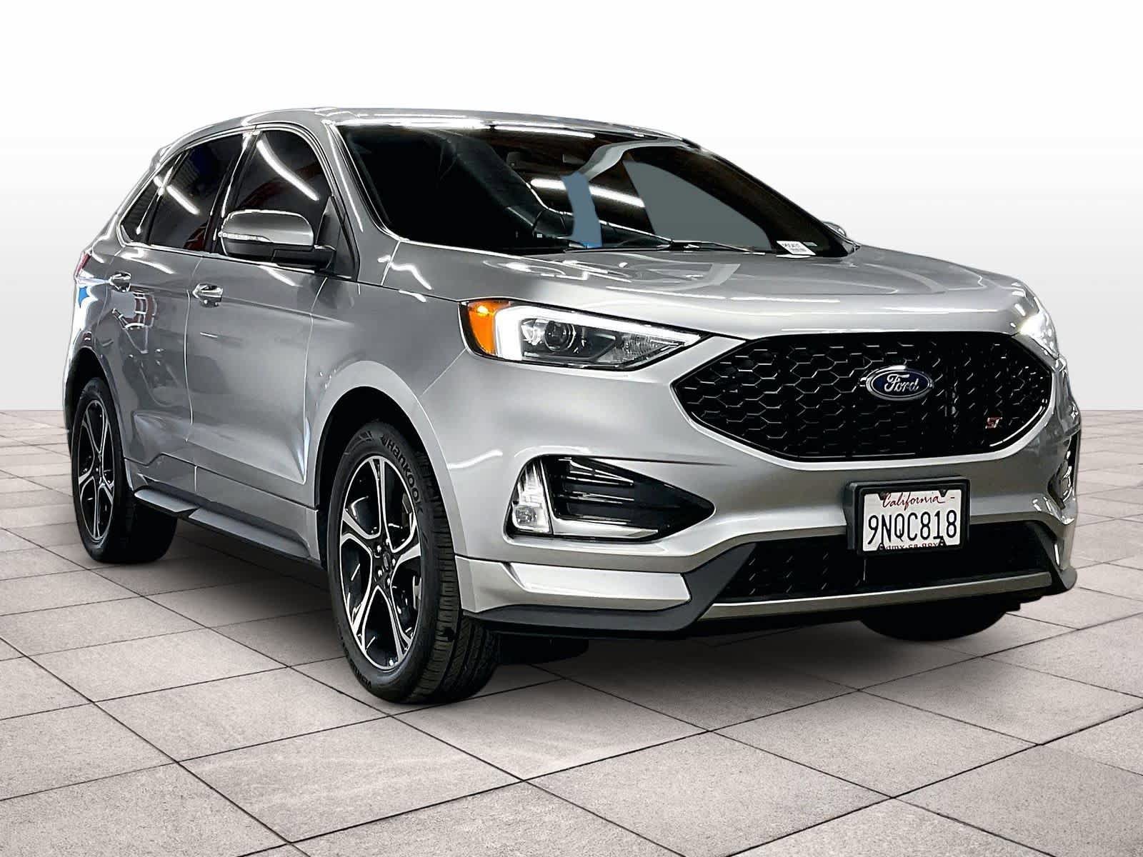 Used 2023 Ford Edge ST AWD/4WD image 2
