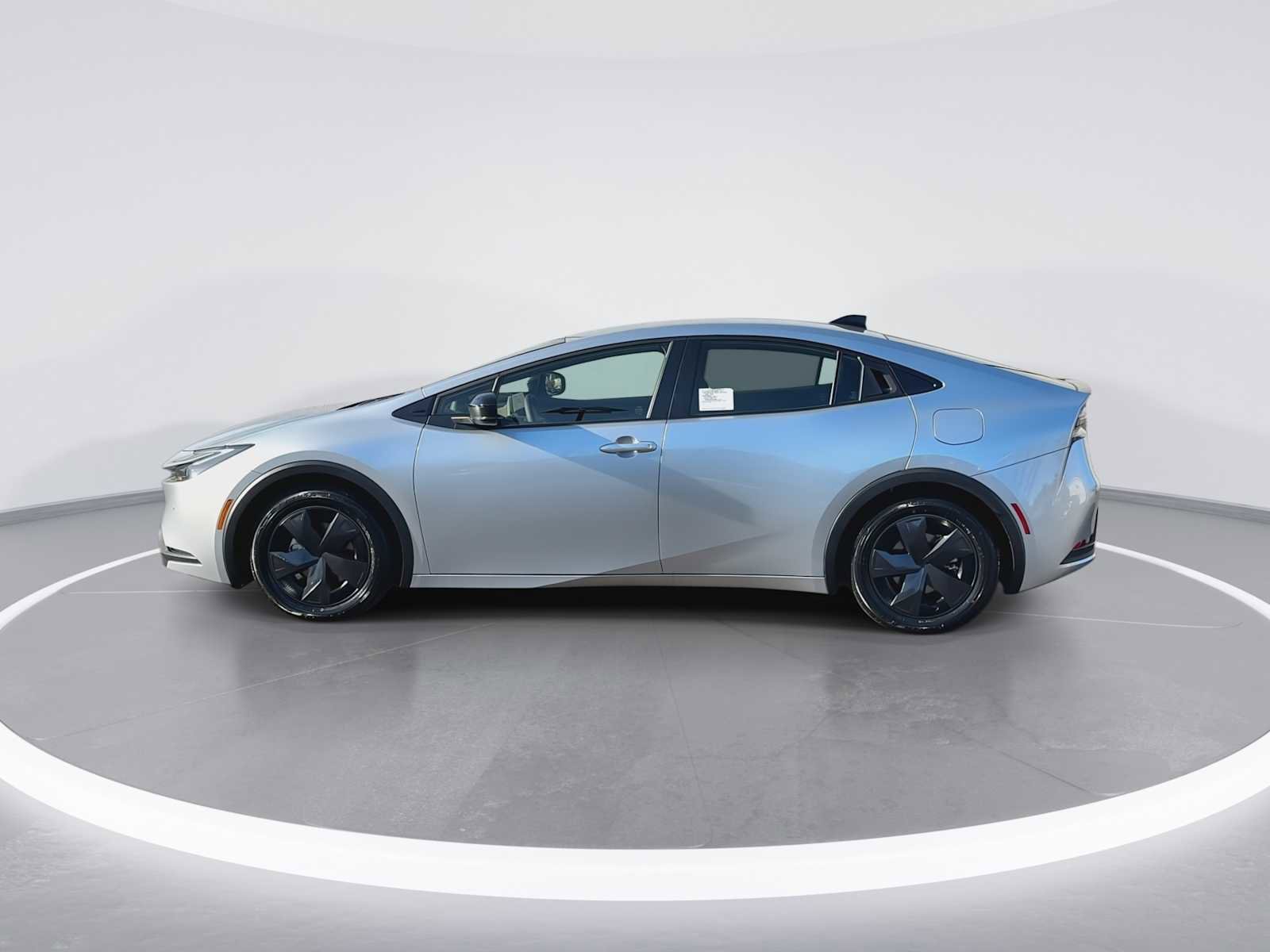 New 2026 Toyota Prius Plug-In Hybrid image 5