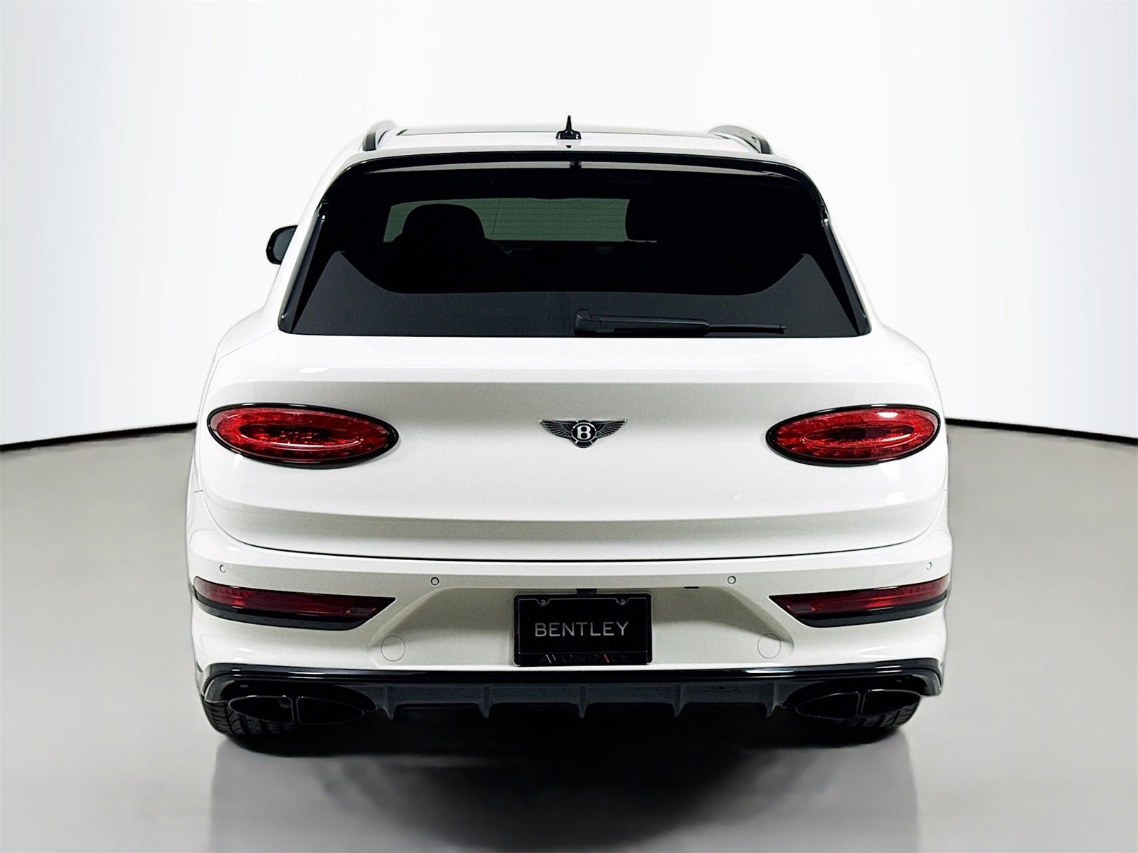 Used 2022 Bentley Bentayga image 11