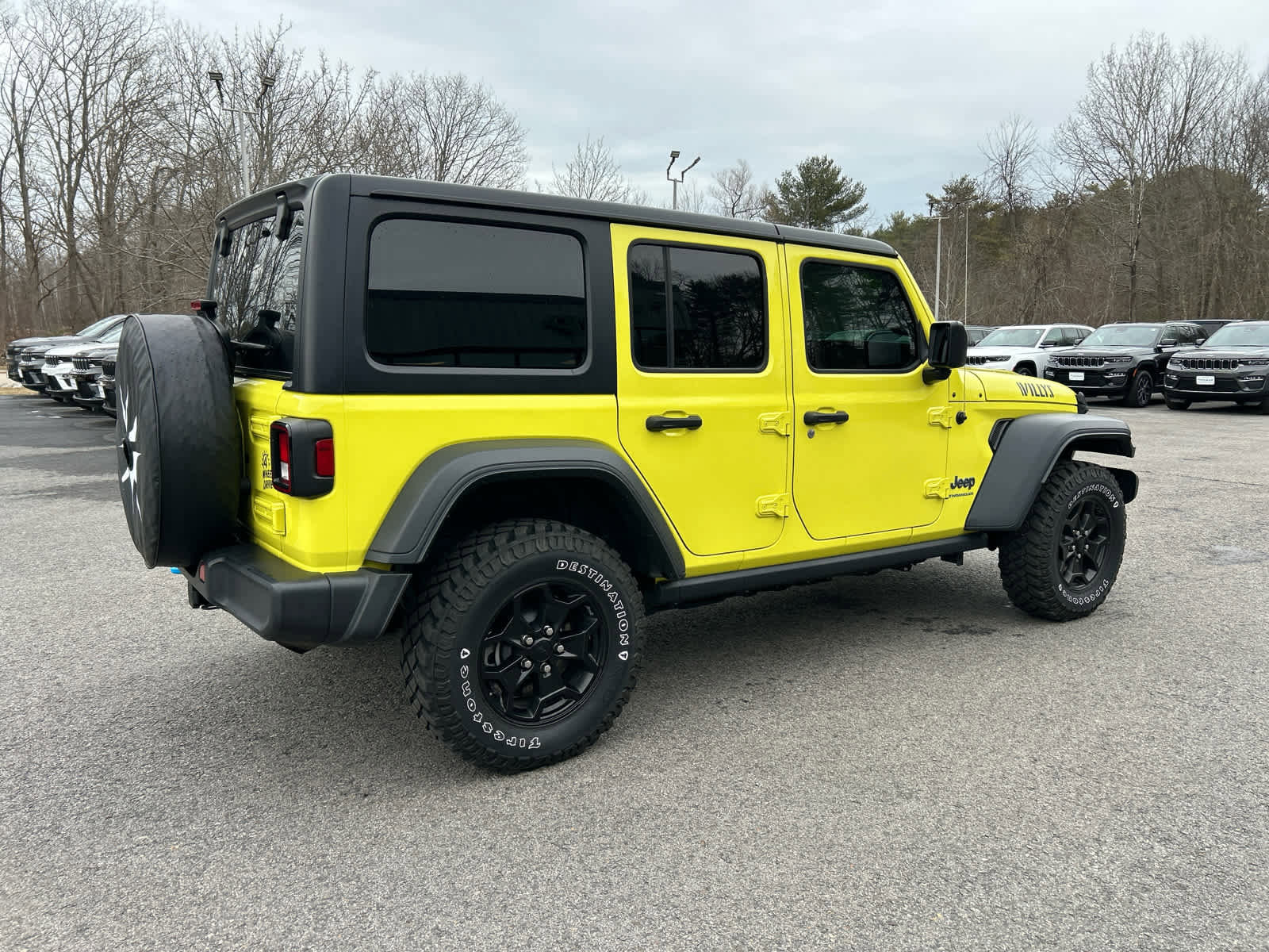 Used 2023 Jeep Wrangler Unlimited w/ Cold Weather Group image 5