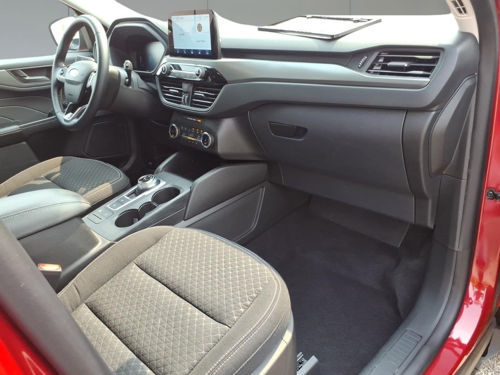 Used 2023 Ford Escape Active AWD/4WD image 7