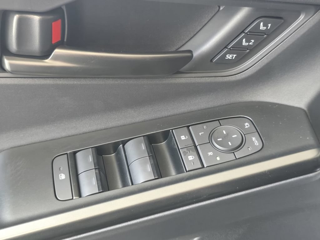 New 2026 Toyota C-HR AWD/4WD image 23