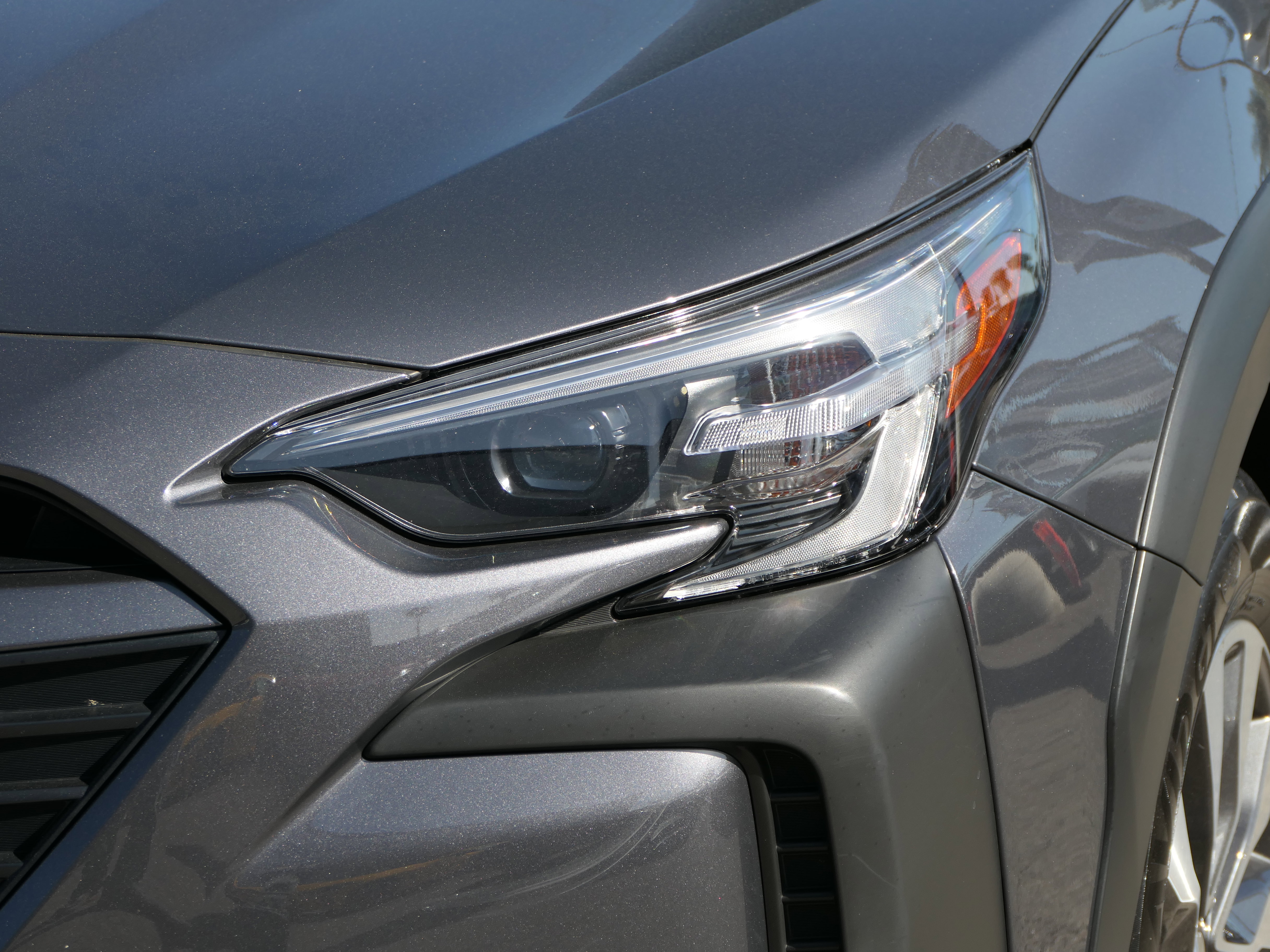 Certified 2025 Subaru Outback Limited XT AWD/4WD image 9