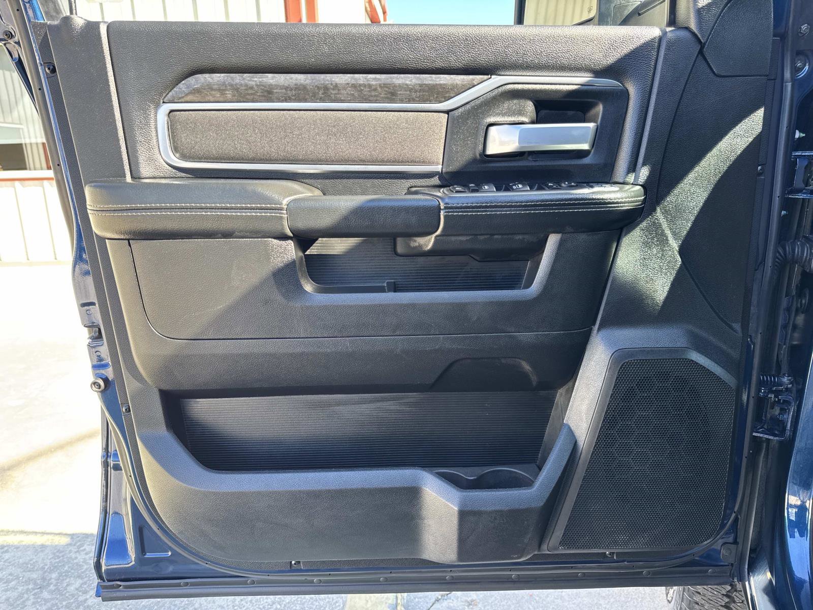 Used 2024 RAM 2500 Big Horn w/ Night Edition image 18