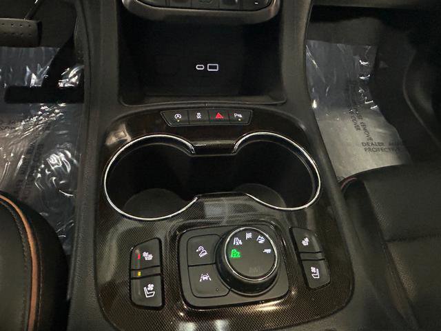 Used 2021 GMC Acadia AT4 w/ Technology Package image 19