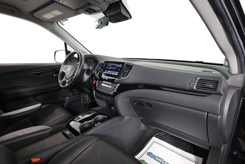 Used 2019 Honda Pilot Touring image 25