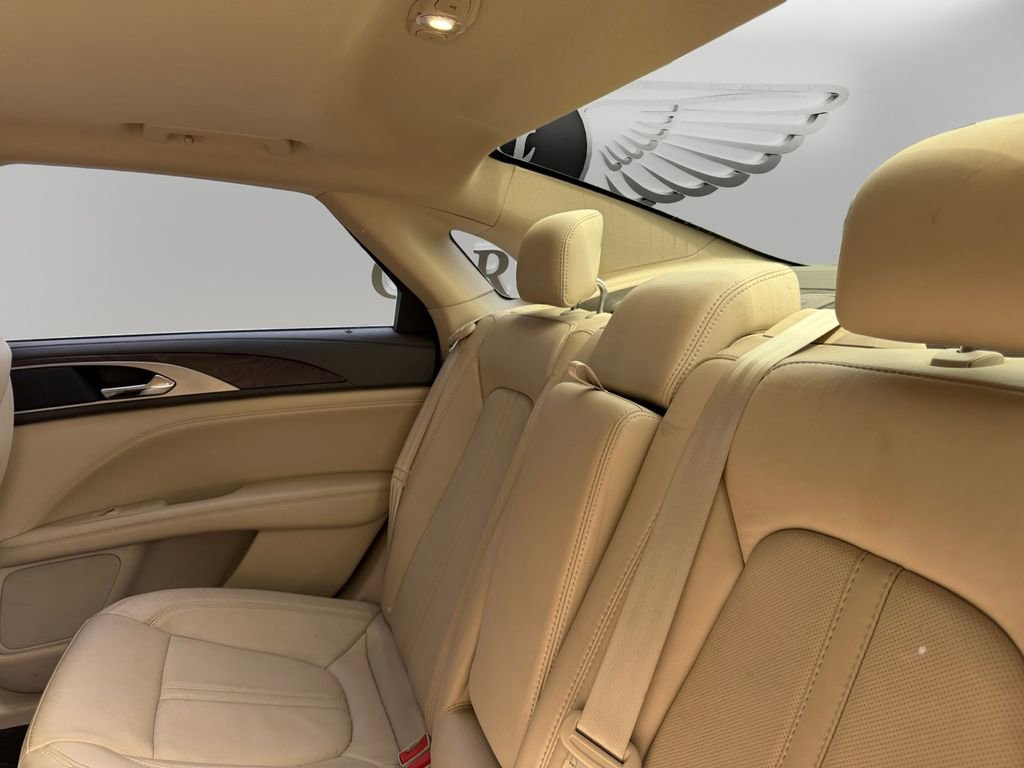 Used 2017 Lincoln MKZ Reserve image 13