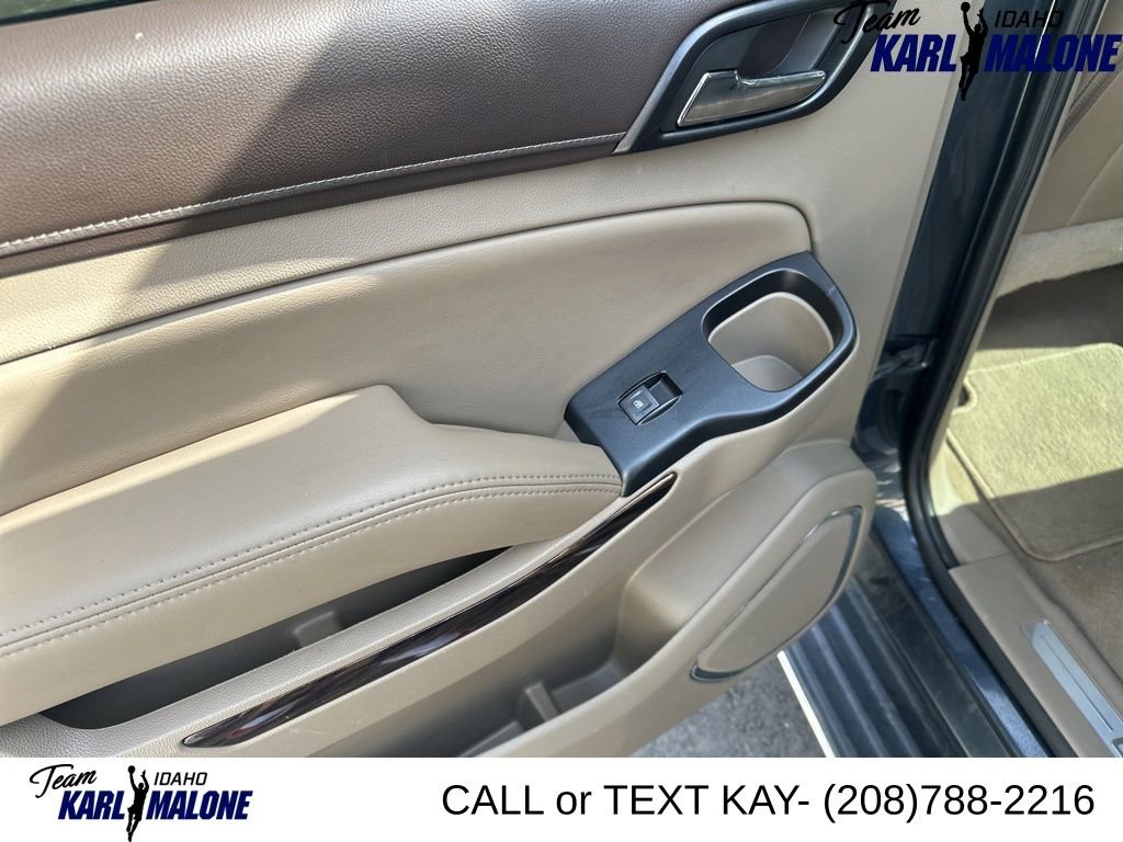 Used 2019 GMC Yukon XL SLT w/ Open Road Package AWD/4WD image 25