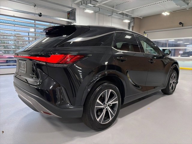 Used 2023 Lexus RX 350 Premium image 8