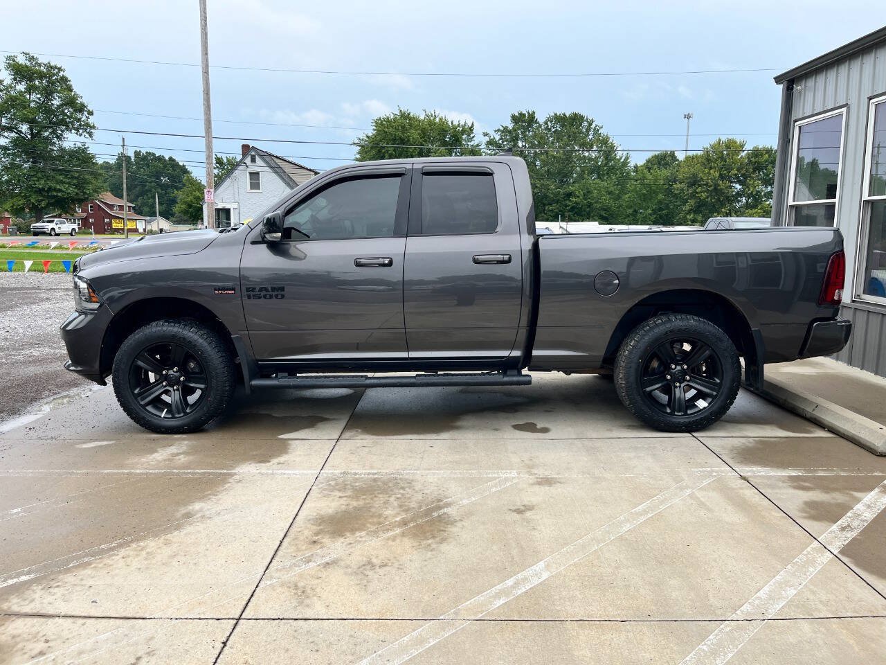 Used 2018 RAM 1500 Sport w/ Quick Order Package 27Q Night AWD/4WD image 6