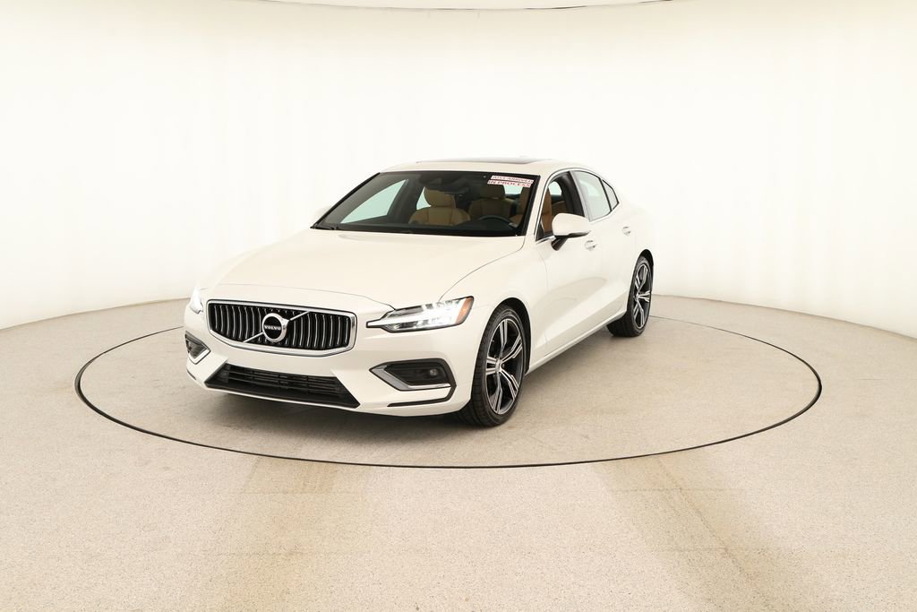 Used 2020 Volvo S60 T6 Inscription image 12