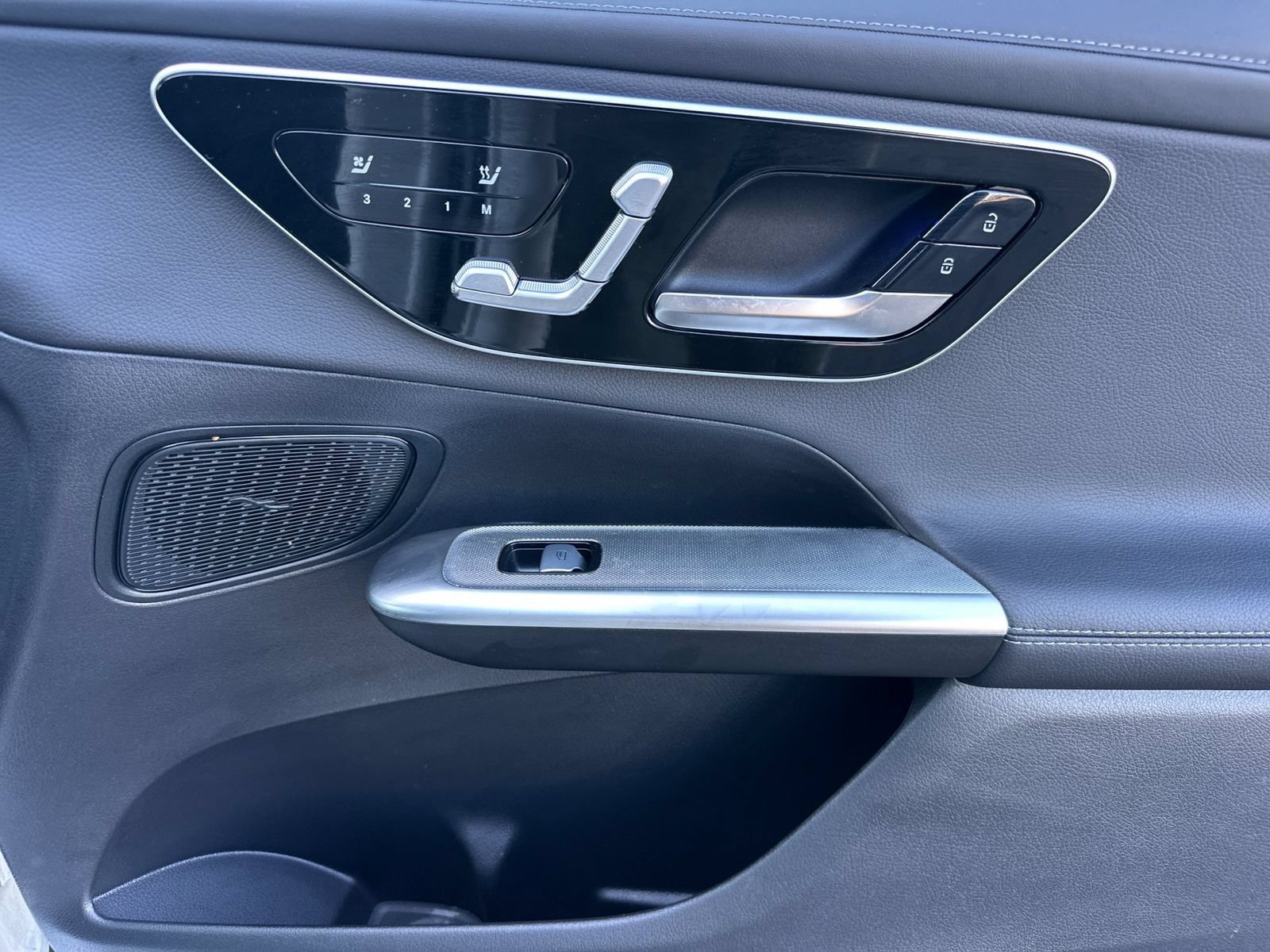 Used 2026 Mercedes-Benz GLC 300 image 20