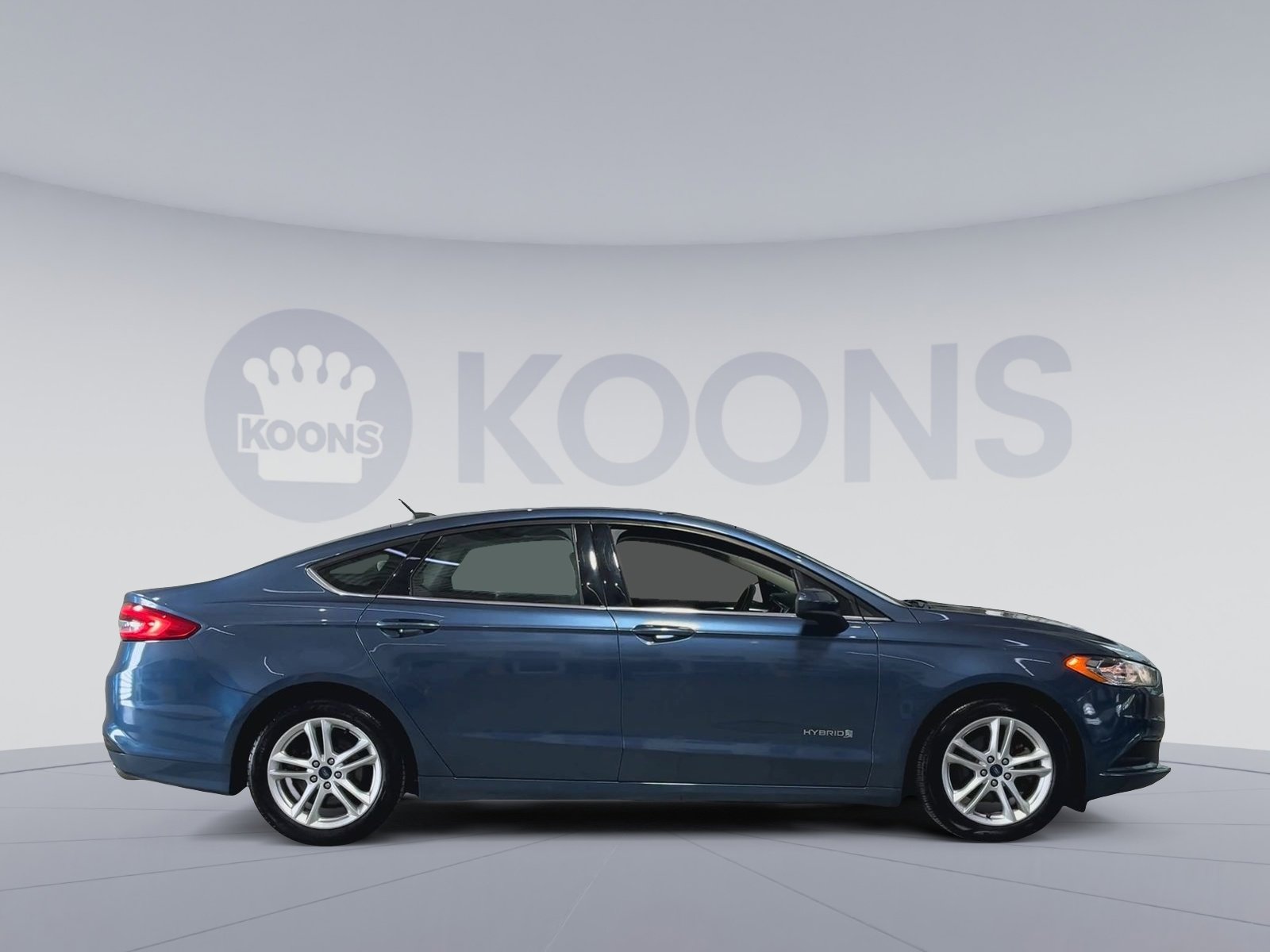 Used 2018 Ford Fusion S FWD image 12