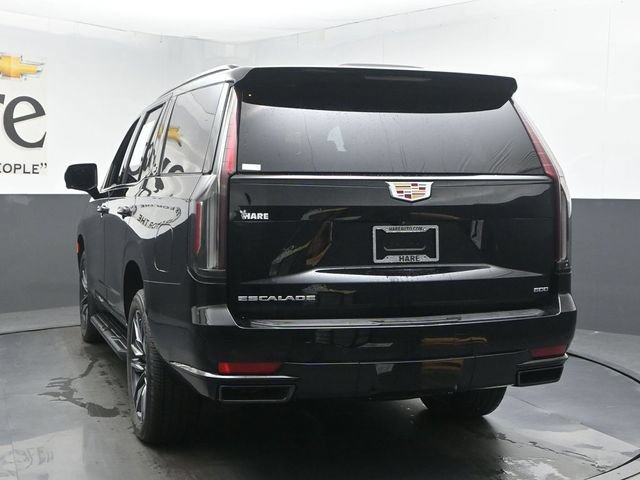 Used 2024 Cadillac Escalade Sport AWD/4WD image 40