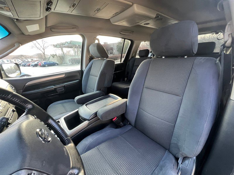 Used 2010 Nissan Armada SE image 16