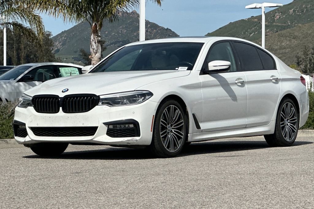 Used 2018 BMW 540i w/ M Sport Package image 7