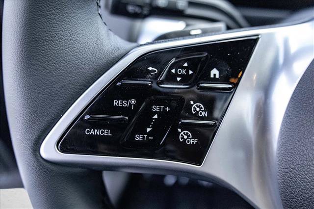 New 2026 Mercedes-Benz GLB 250 4MATIC image 14