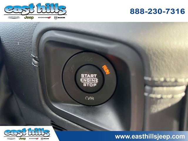 Used 2025 Jeep Wrangler Sahara w/ Safety Group AWD/4WD image 35