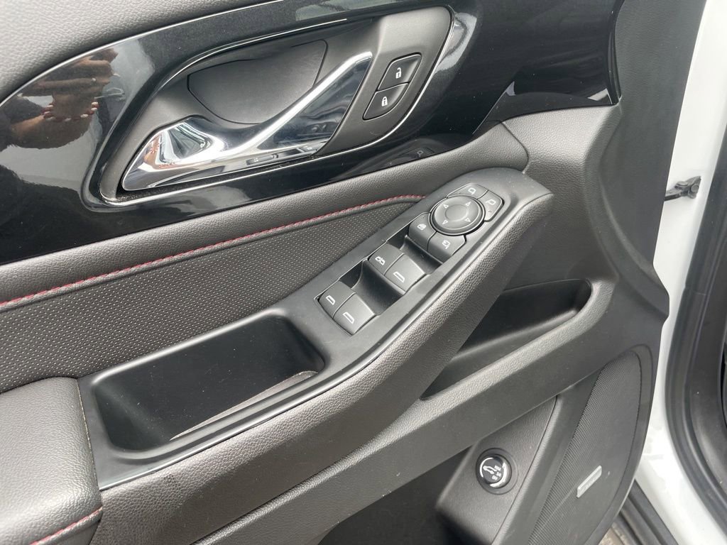 Used 2023 Chevrolet Traverse RS w/ LPO, Floor Liner Package image 19