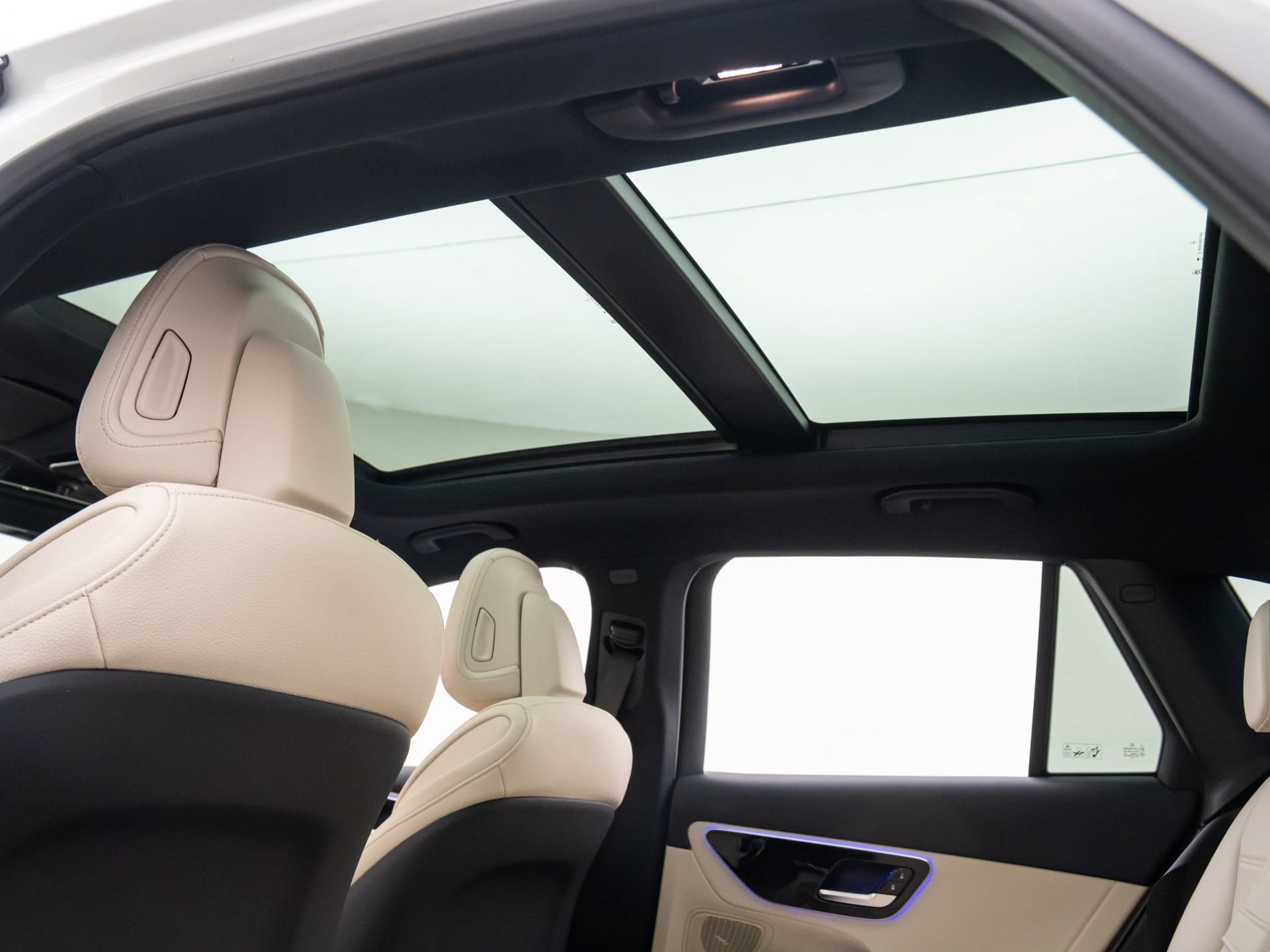 New 2026 Mercedes-Benz GLC 300 4MATIC image 19