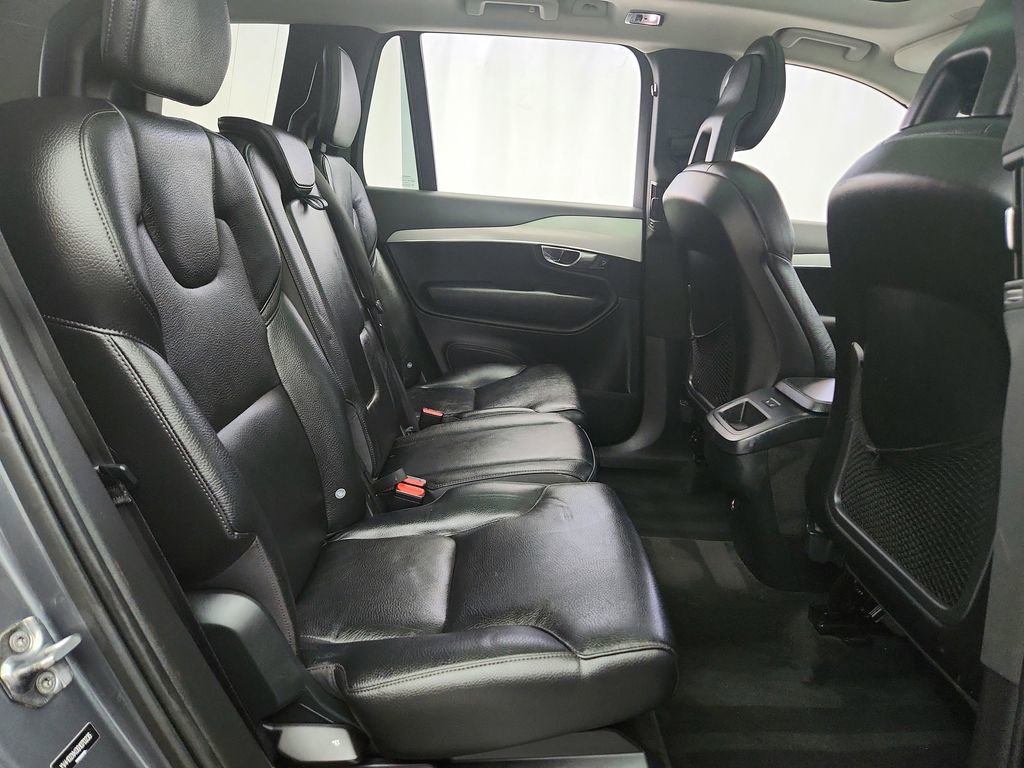 Used 2016 Volvo XC90 T5 Momentum AWD/4WD image 31