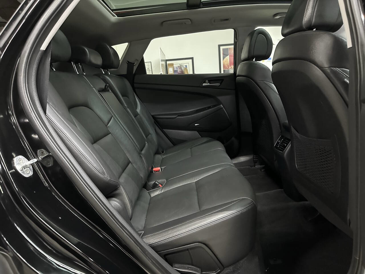 Used 2017 Hyundai Tucson Limited w/ Limited Ultimate Package 03 image 15