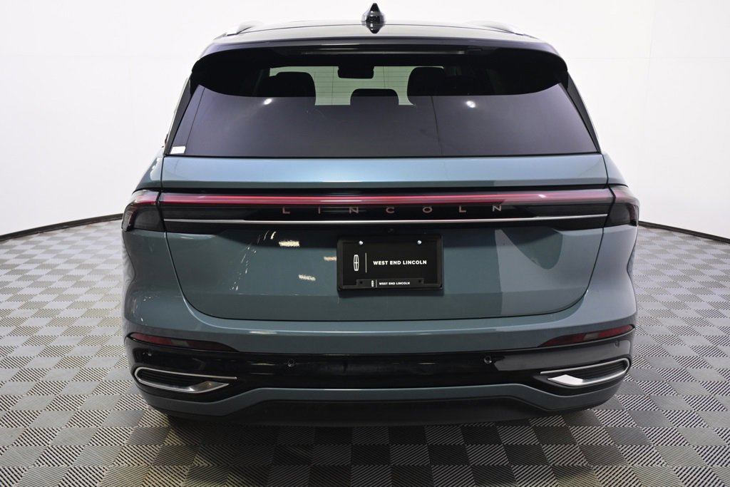 New 2026 Lincoln Nautilus Reserve image 5