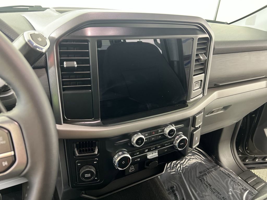 Used 2025 Ford F150 XLT w/ Equipment Group 301A Standard image 12