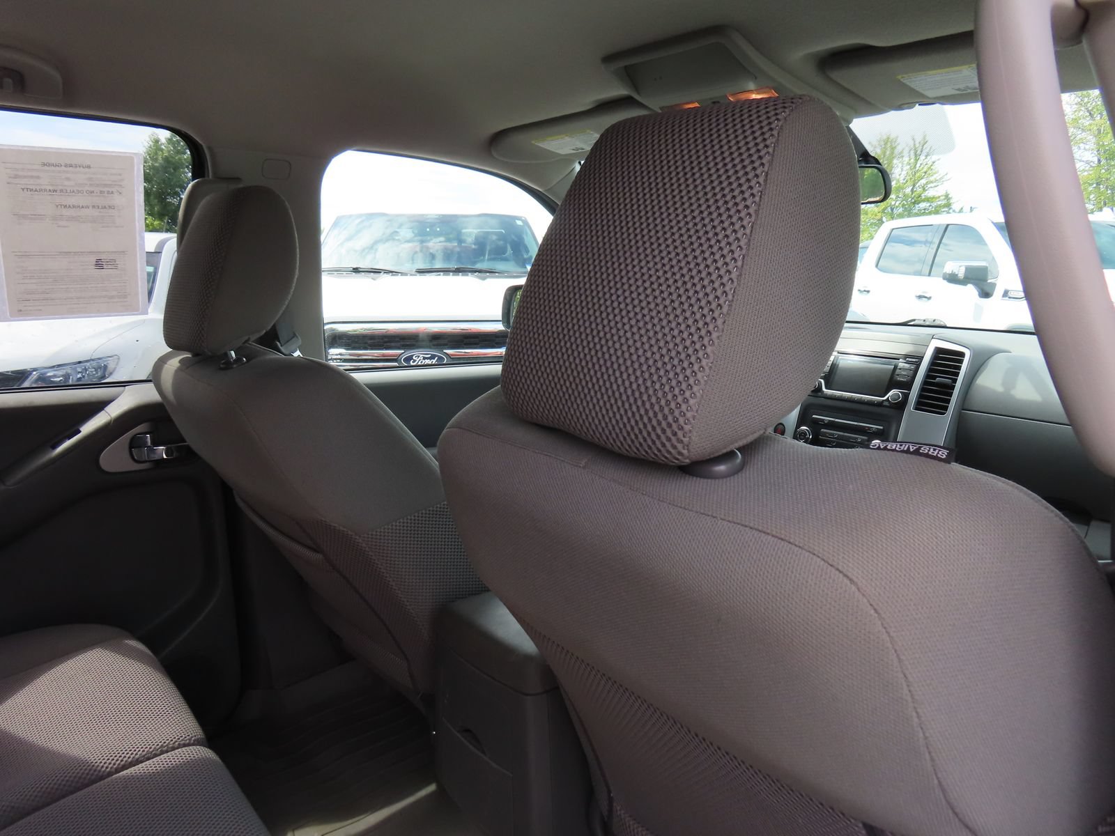 Used 2016 Nissan Frontier SV AWD/4WD image 30