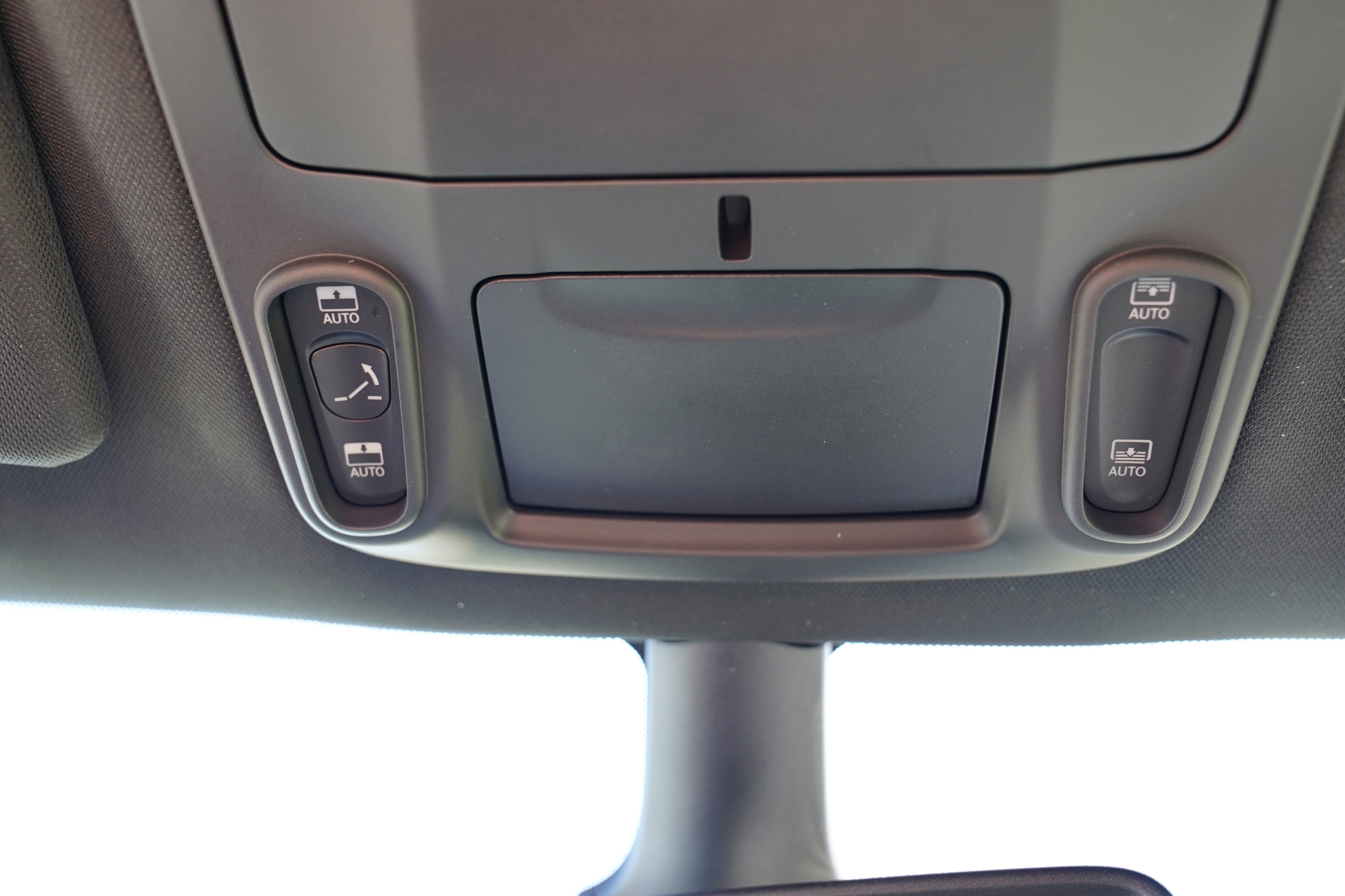 New 2026 Chrysler Pacifica Limited image 26