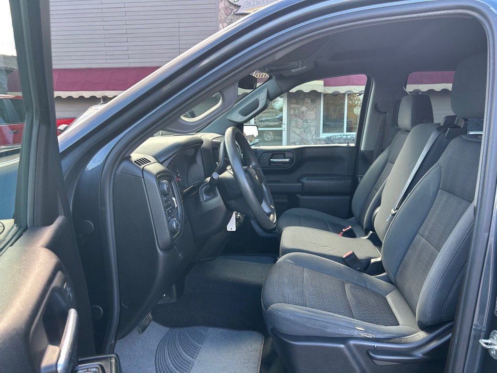 Used 2019 Chevrolet Silverado 1500 Custom w/ Custom Convenience Package image 36