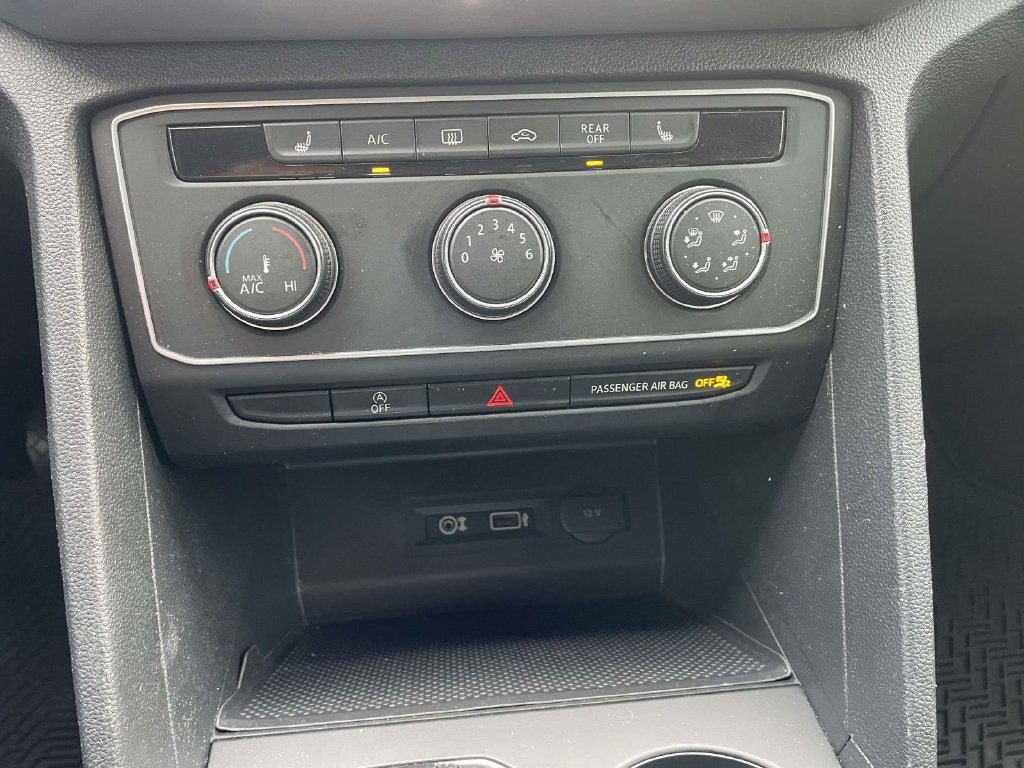 Used 2018 Volkswagen Atlas SE AWD/4WD image 31