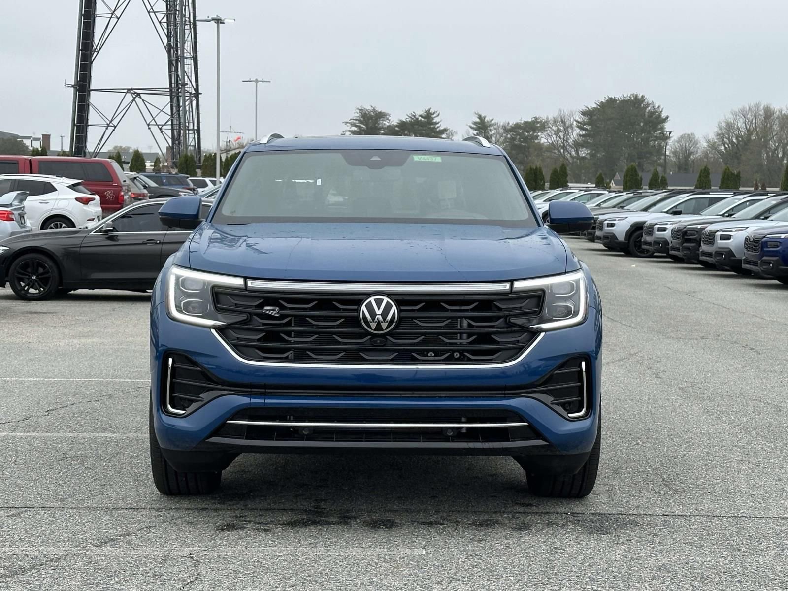 New 2026 Volkswagen Atlas Cross Sport SEL Premium R-Line image 9