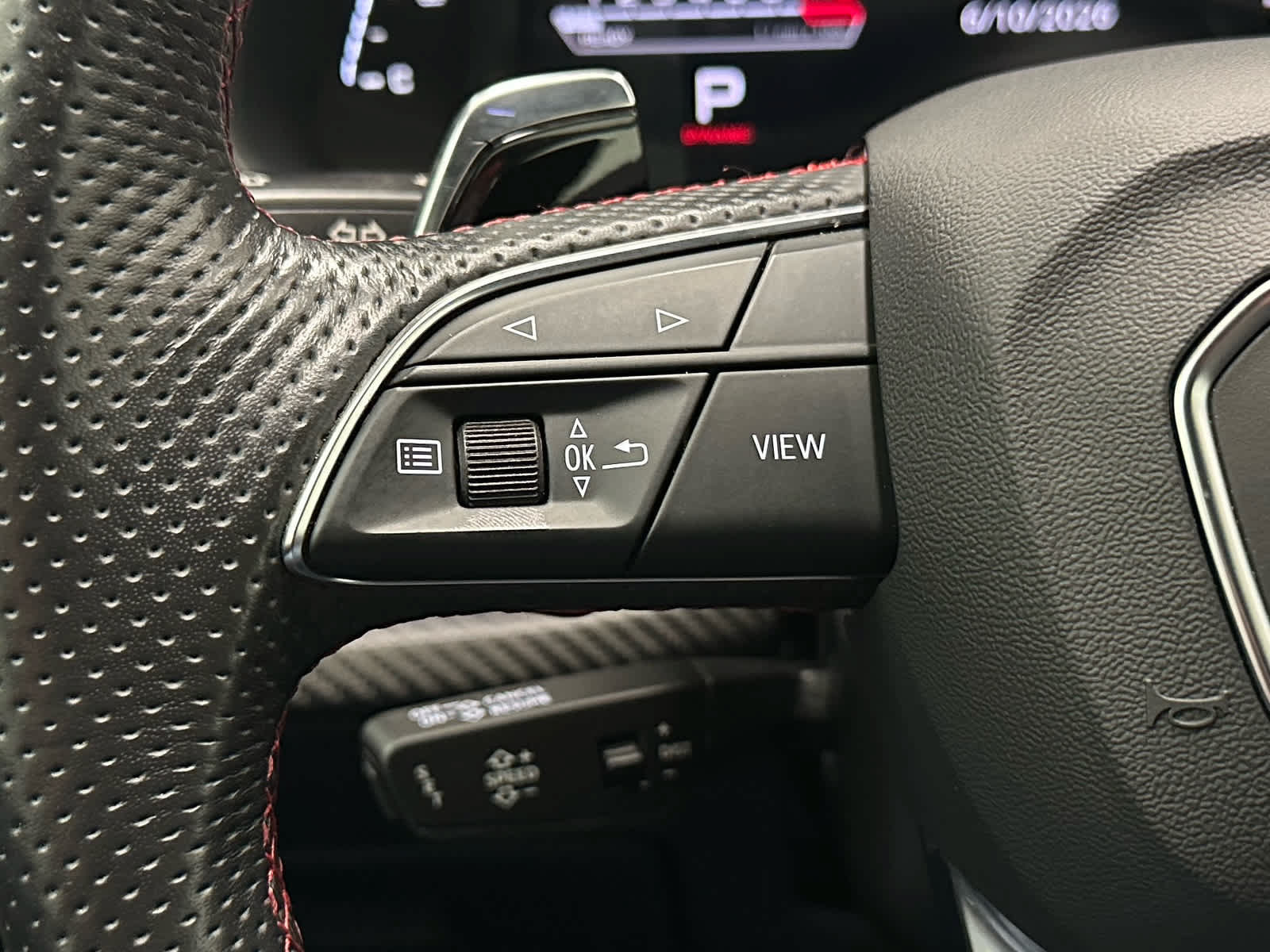 Used 2021 Audi RS Q8 w/ Carbon Optic Package AWD/4WD image 23