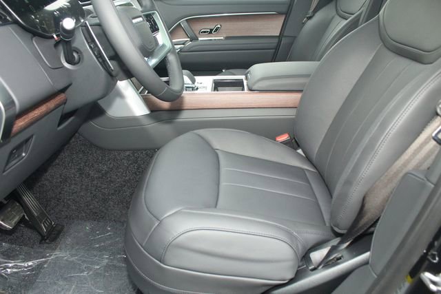 New 2026 Land Rover Range Rover SE image 20