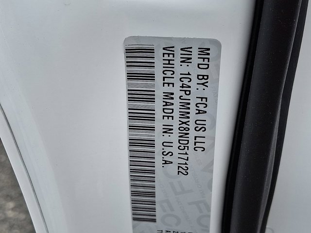 Certified 2022 Jeep Cherokee Latitude Lux image 32