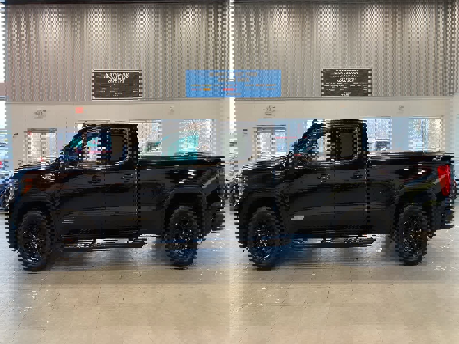 Used 2021 GMC Sierra 1500 Elevation w/ Max Trailering Package image 8