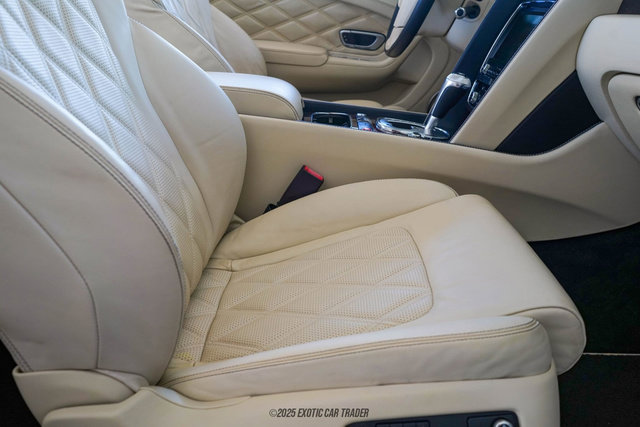 Used 2014 Bentley Continental GT image 46